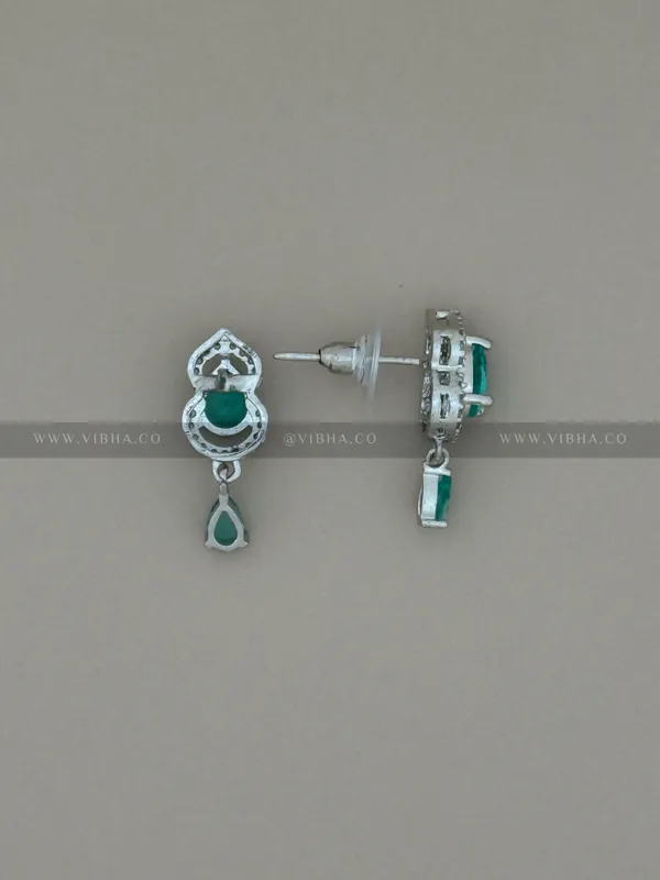 Silver_Premium_Metal_Earrings_For_Women