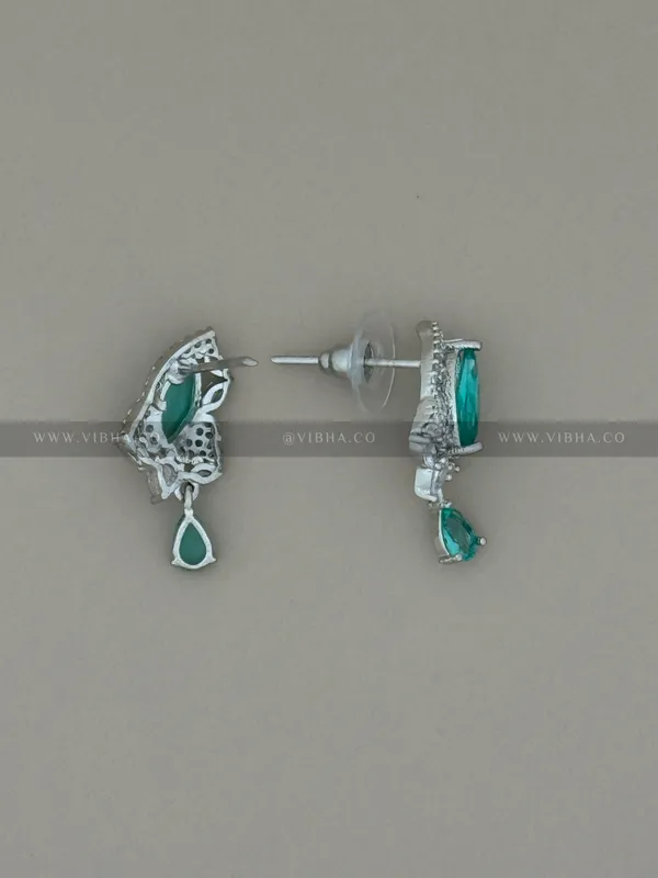 Silver_Premium_Metal_Earrings_For_Women