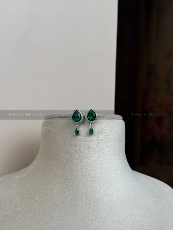 Silver_Premium_Metal_Earrings_For_Women