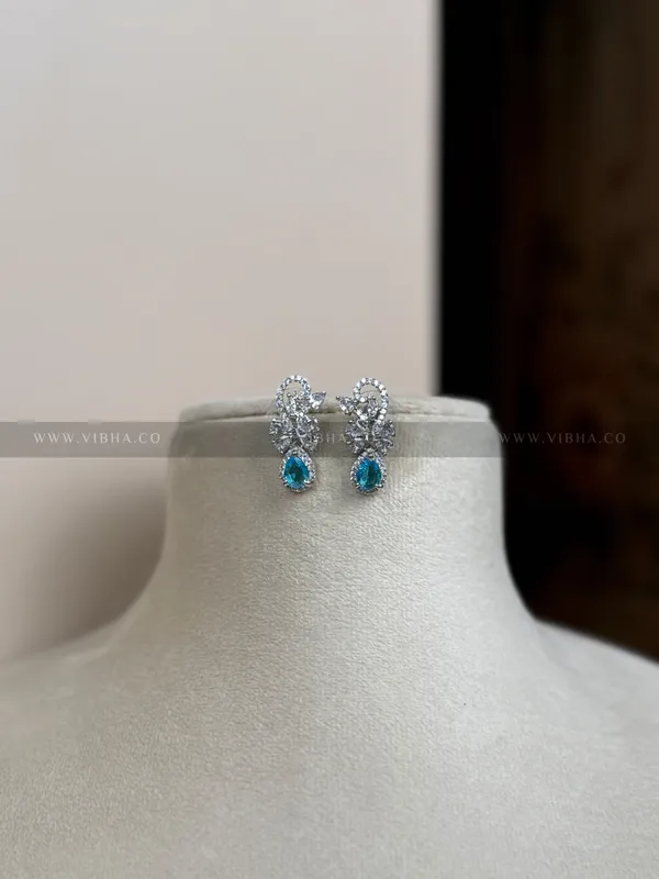 Silver_Premium_Metal_Earrings_For_Women
