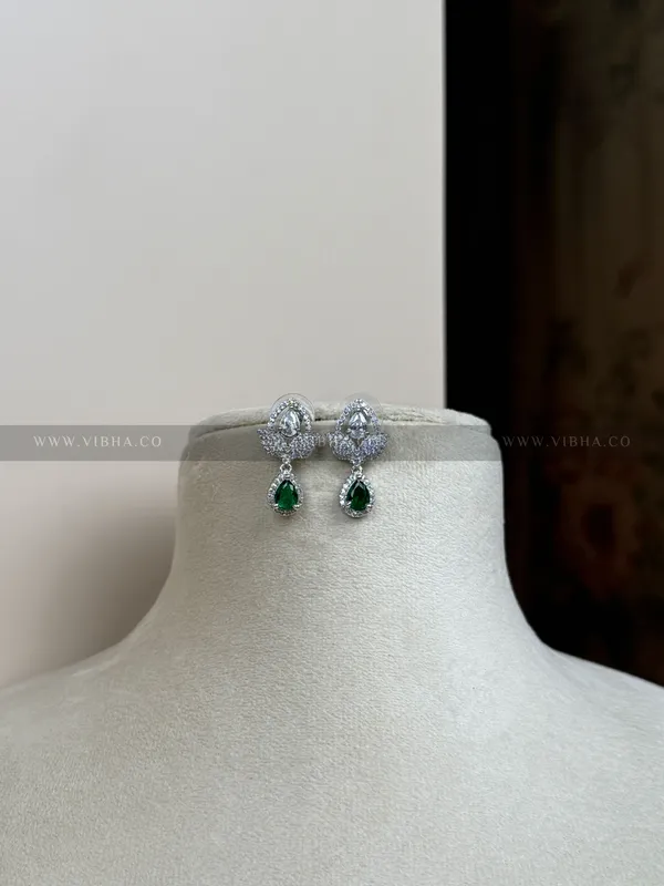 Silver_Premium_Metal_Earrings_For_Women