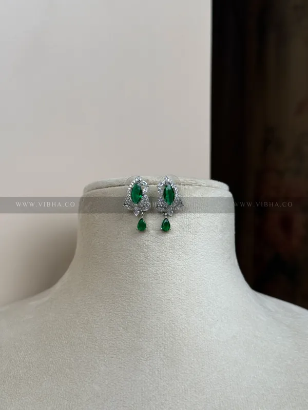 Silver_Premium_Metal_Earrings_For_Women