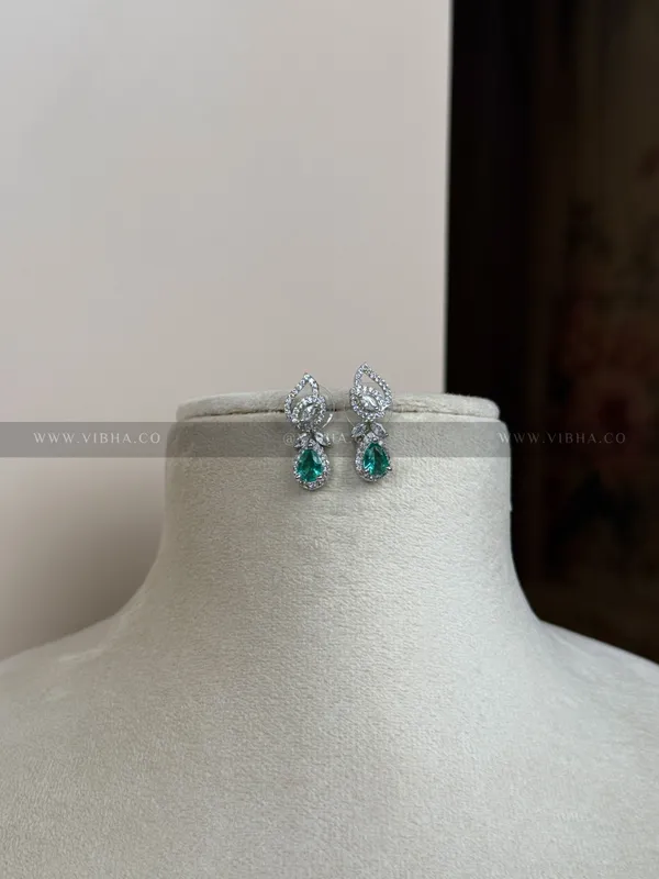 Silver_Premium_Metal_Earrings_For_Women