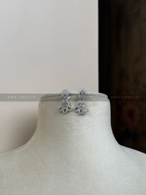 Silver_Premium_Metal_Earrings_For_Women