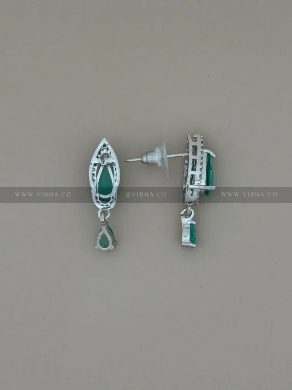 Silver_Premium_Metal_Earrings_For_Women