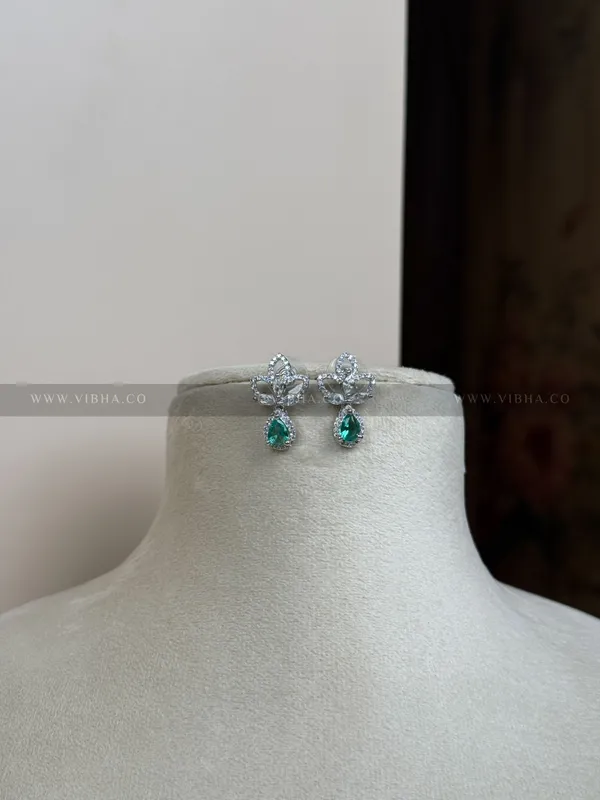 Silver_Premium_Metal_Earrings_For_Women