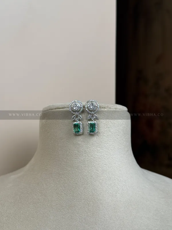 Silver_Premium_Metal_Earrings_For_Women