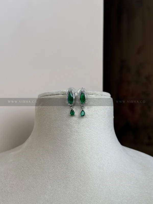 Silver_Premium_Metal_Earrings_For_Women