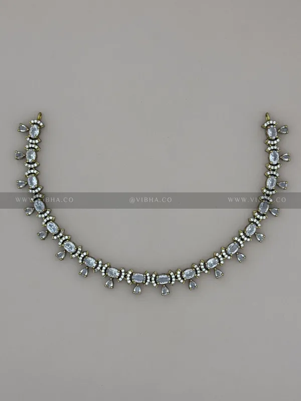 White_Premium_Metal_Necklace_Set_For_Women