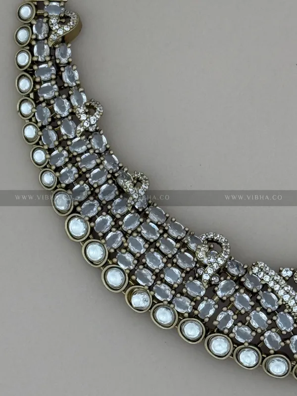 White_Premium_Metal_Necklace_Set_For_Women