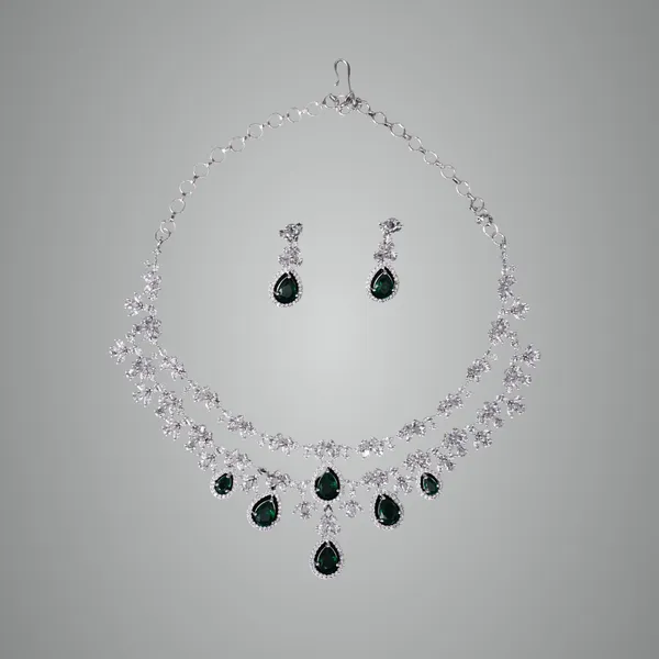 Green_Premium_Metal_Necklace_Set_For_Women