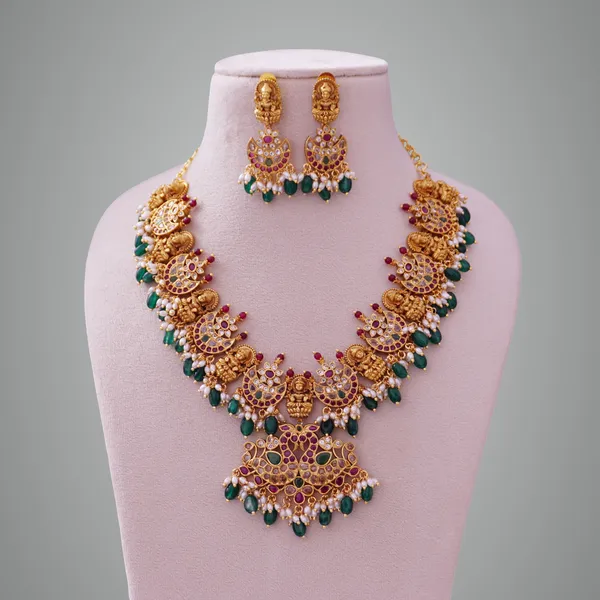 Gold_Premium_Metal_Necklace_Set_For_Women
