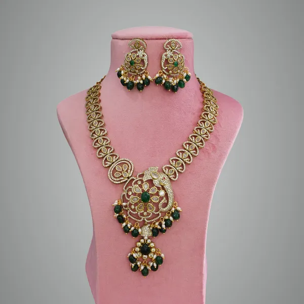 Green_Premium_Metal_Necklace_Set_For_Women