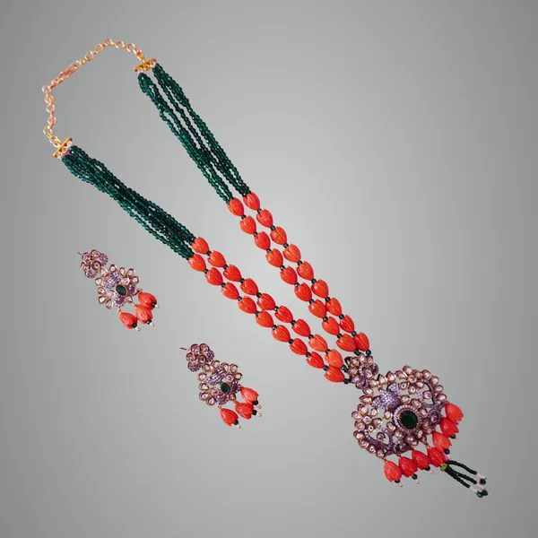 Green_Premium_Metal_Necklace_Set_For_Women