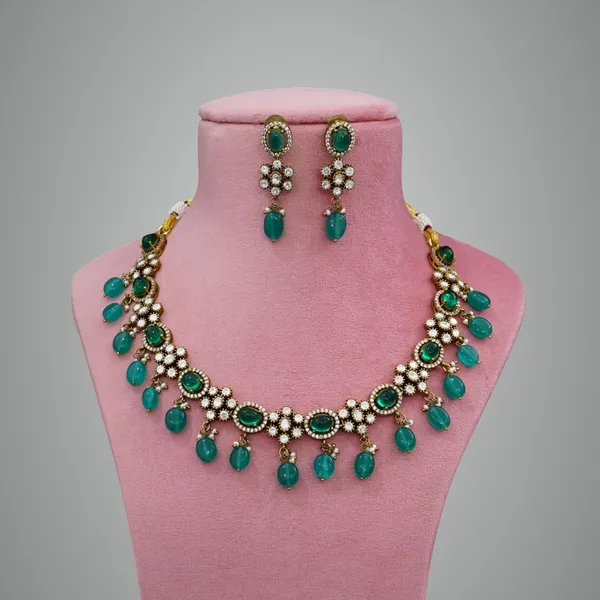 Green_Premium_Metal_Necklace_Set_For_Women