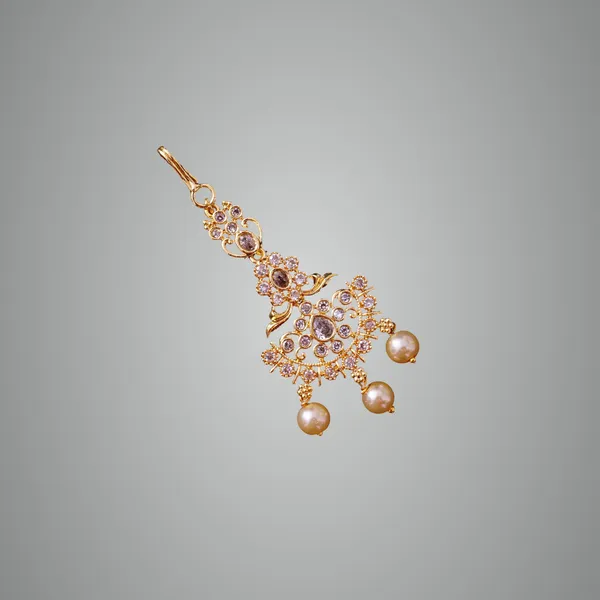 Gold_Premium_Metal_Maang_Tikka_For_Women