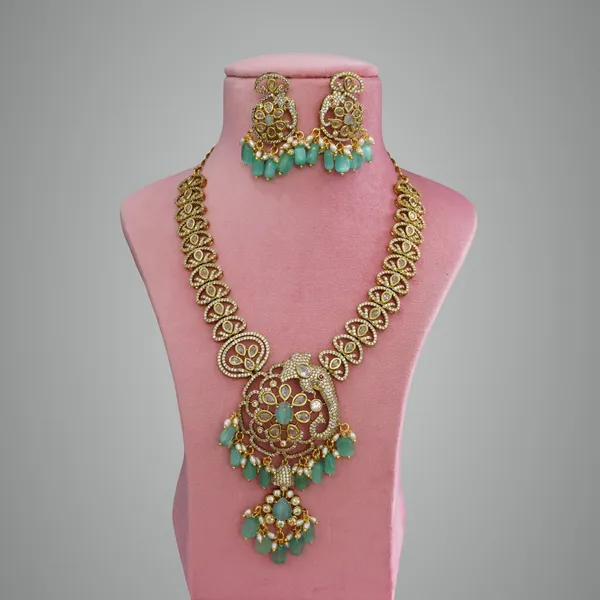 Mint_Green_Premium_Metal_Necklace_Set_For_Women