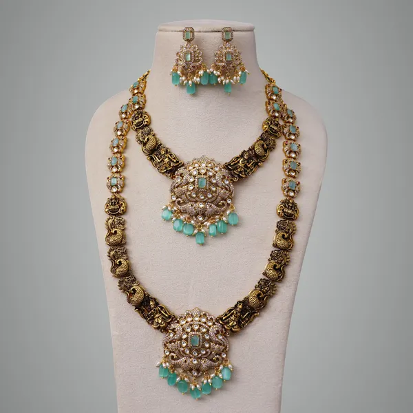 Mint_Green_Premium_Metal_Necklace_Set_Set_For_Women
