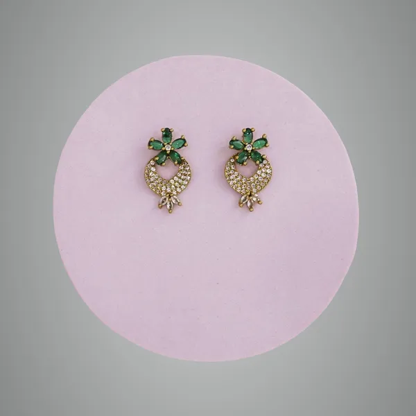 Green_Premium_Metal_Ear_Ring_For_Women