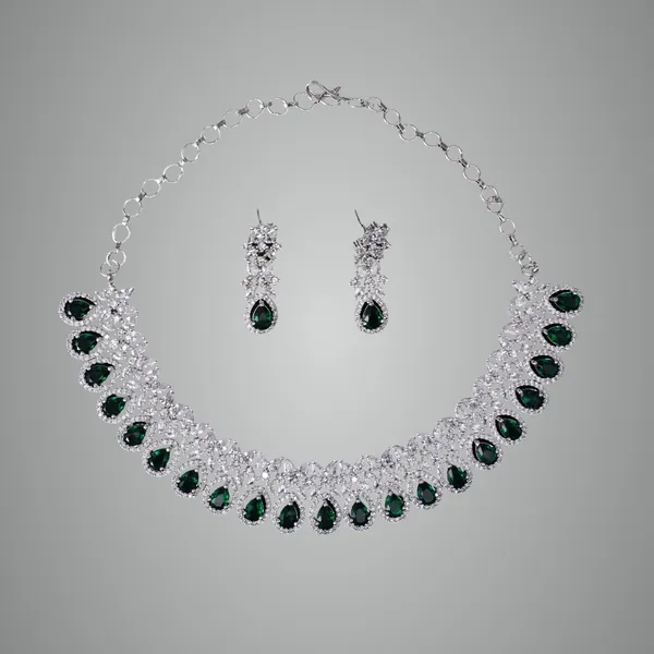 Green_Premium_Metal_Necklace_Set_For_Women