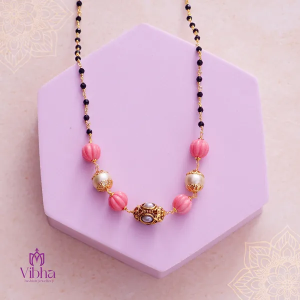 White_Premium_Metal_Mangalsutra_For_Women