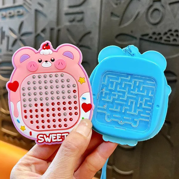 Mini_Pop_It_Puzzle_Keychain_With_Stylus_(colour_may_vary)