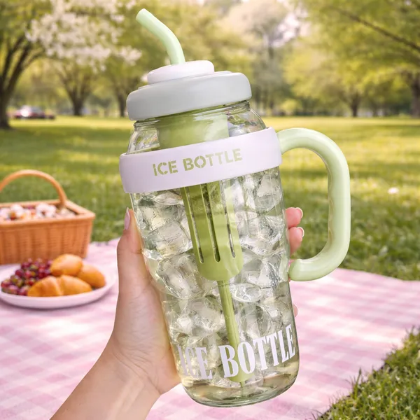 Ice_Bottle_with_Handle_&_Straw-Green