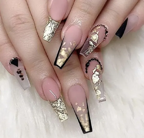 Multicolor__Nails_With_Glue_&_Manicure_Kit_Gold_Rush_(Set_Of_24)
