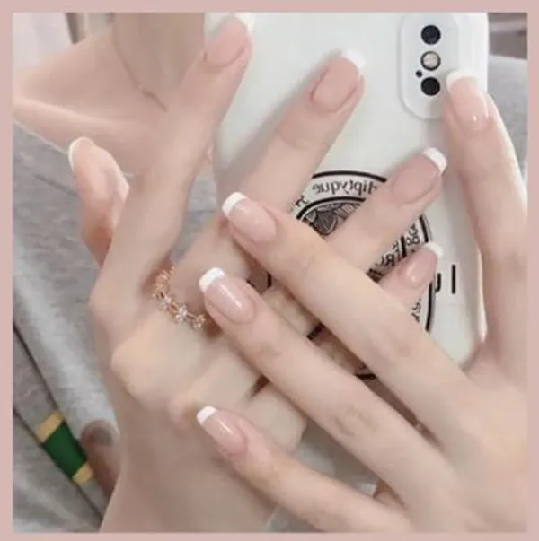 Multicolor_Nails_With_Glue_&_Manicure_Kit_Classique_French_(Set_Of_24)