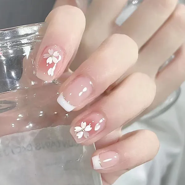 White_Nude_French__and_Vanilla_Nails_With_Glue_&_Manicure_Kit__(Set_Of_24)
