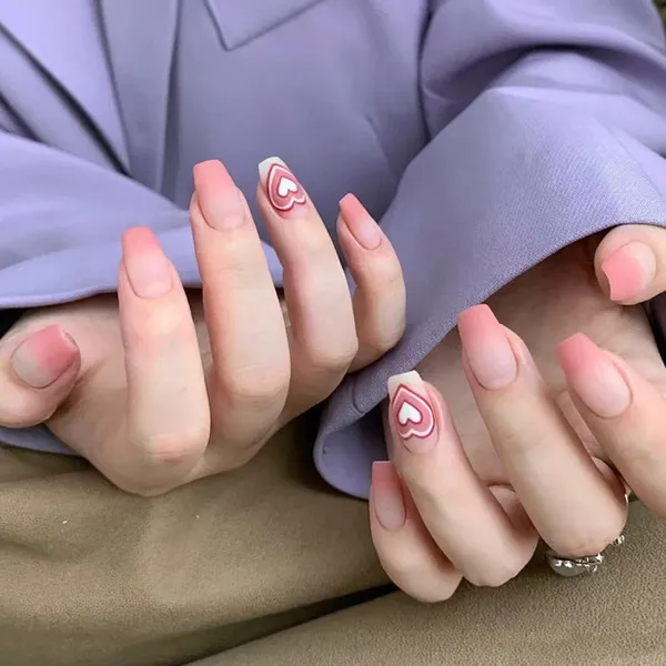 Multicolor_Nails_With_Glue_&_Manicure_Kit_Nude_Blushy_Hearts_(Set_Of_24)