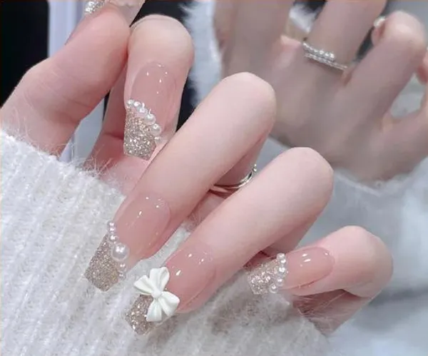Multicolor__Nails_With_Glue_&_Manicure_Kit_Pearl_Whirl__(Set_Of_24)