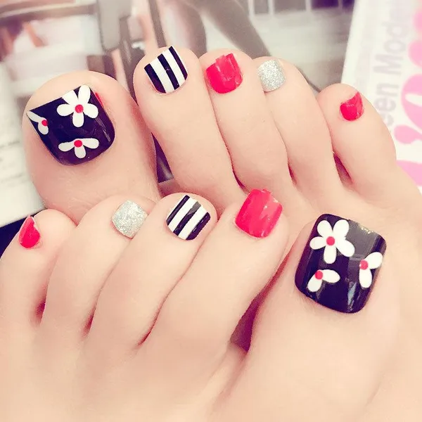 Multicolor_Toe_Stick_On_Nails_Set_Fake_Nails_Artificial_Designer_With_24_Pcs_Jelly_Glue_On_False_Nail_Including_Manicure_Kit_Striped_Bouquet