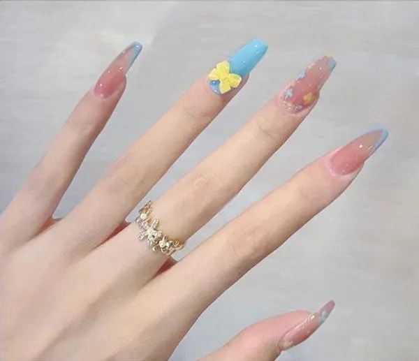 Multicolor__Nails_With_Glue_&_Manicure_Kit_Sunshine_Blues_(Set_Of_24)