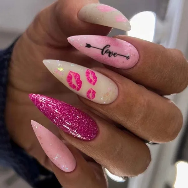 Multicolor__Nails_With_Glue_&_Manicure_Kit_Pout_Perfection_(Set_Of_24)