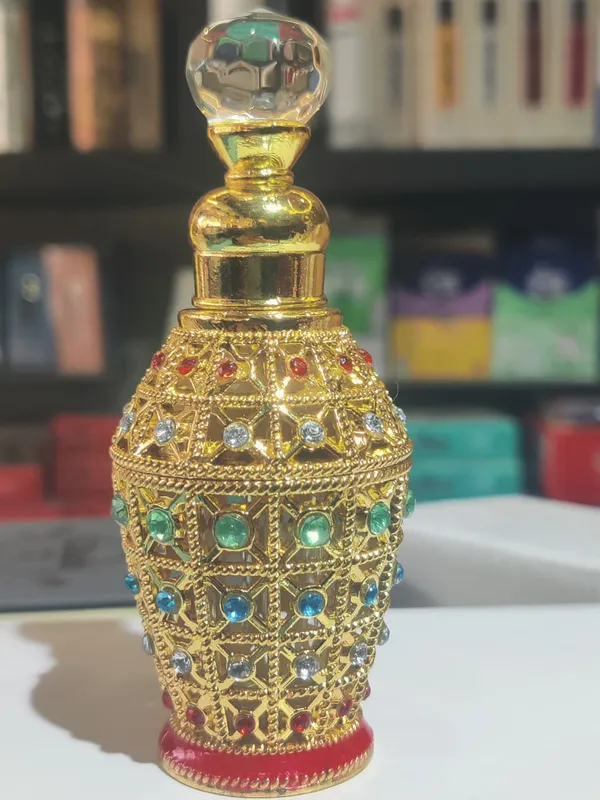 Dubai_Oudh_Attar_-Smell_Like_Royalty_For_Unsiex