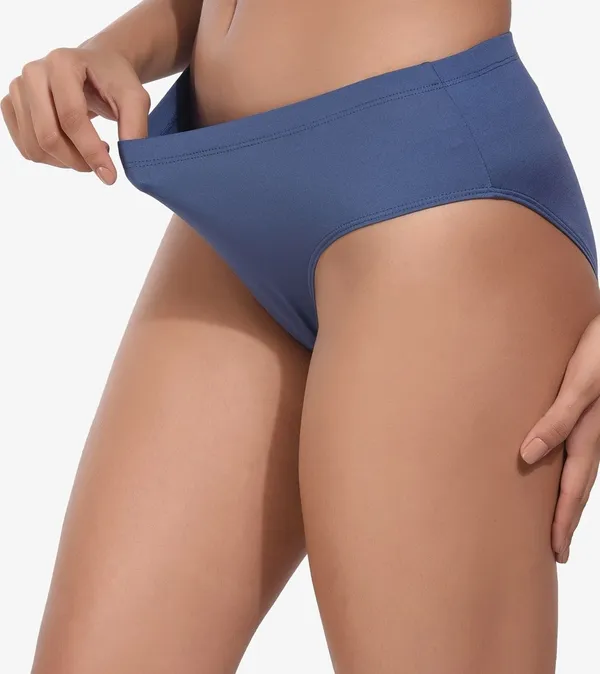 Pack_Of_3,_Multicolor_Solid_Pure_Cotton_Hipster_For_Women
