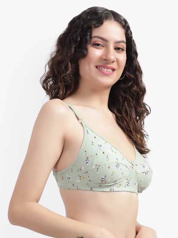 Pack_of_3_Women’s_Wire-Free_Everyday_Bras_–_Non-Padded_T-Shirt_Comfort_Fit