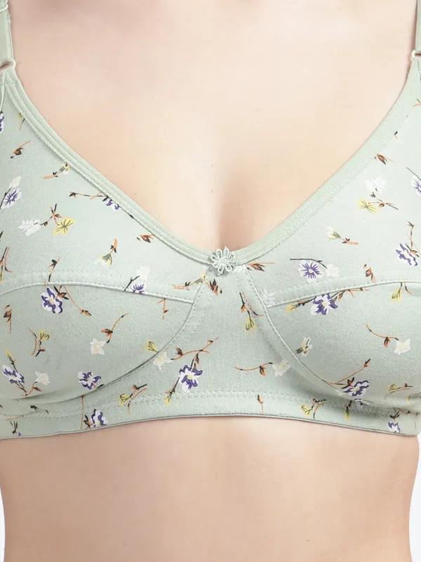 Pack_of_3_Women’s_Wire-Free_Everyday_Bras_–_Non-Padded_T-Shirt_Comfort_Fit
