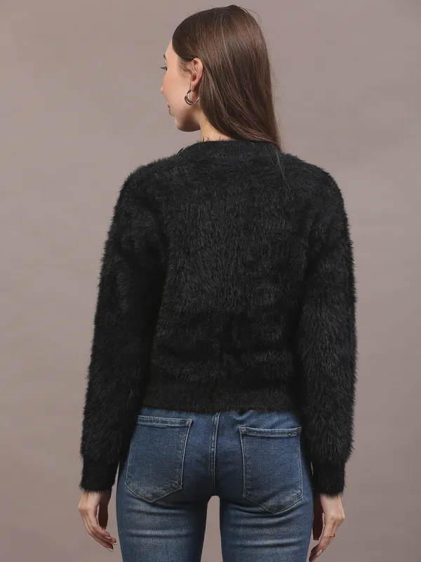 Black_Fur_Styled_Cardigan_For_Women