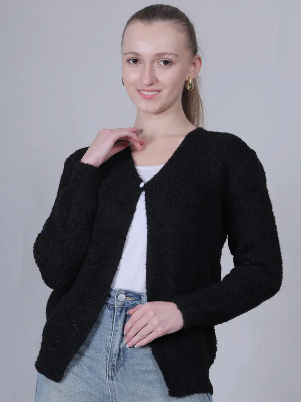 Black_Woolen_Open_Front_Shrug_For_Women