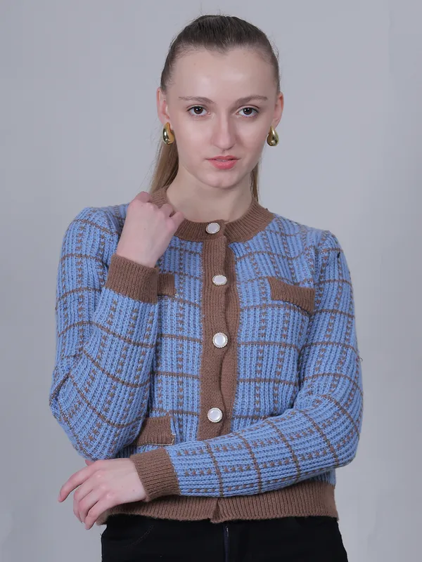 Blue_Woolen_Checked_Sweater_For_Women