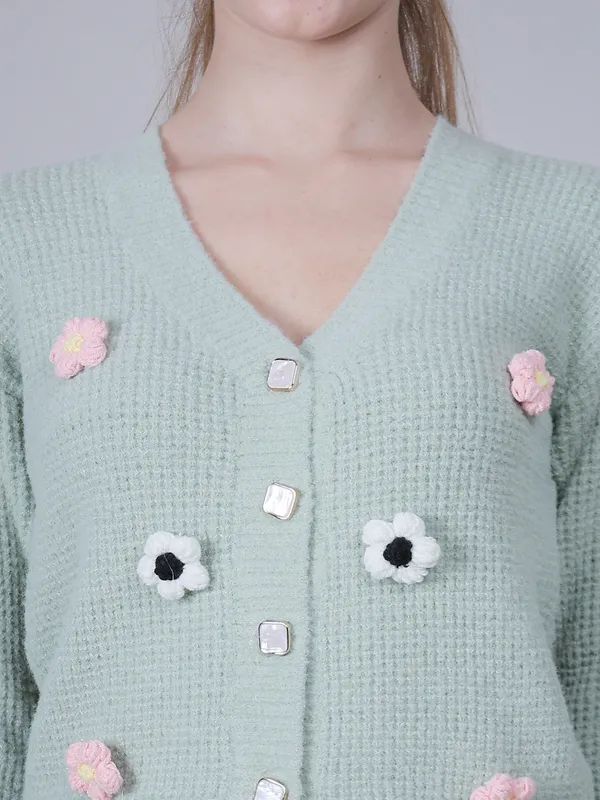 Green_Winter_Wear_Floral_Cardigan_For_Women