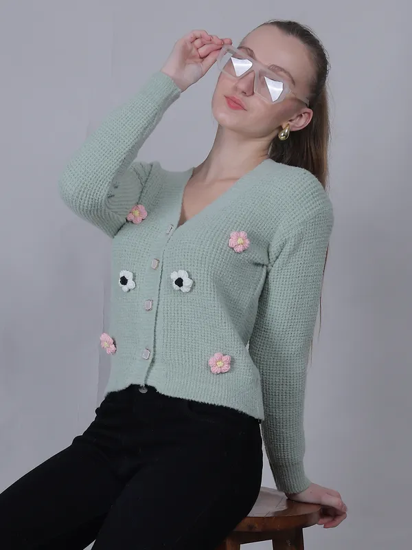 Green_Winter_Wear_Floral_Cardigan_For_Women