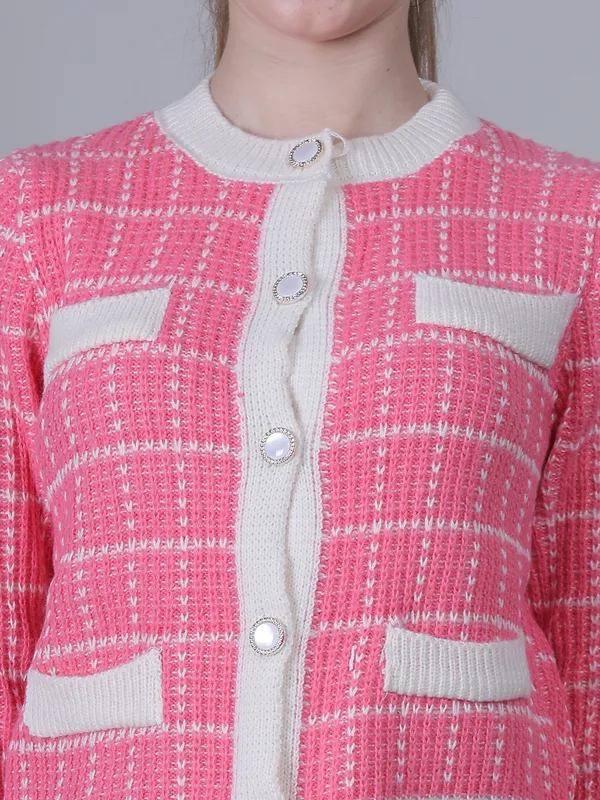 Pink_Woolen_Checked_Sweater_For_Women