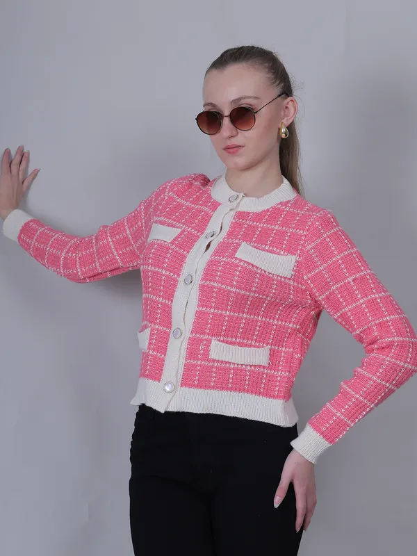 Pink_Woolen_Checked_Sweater_For_Women
