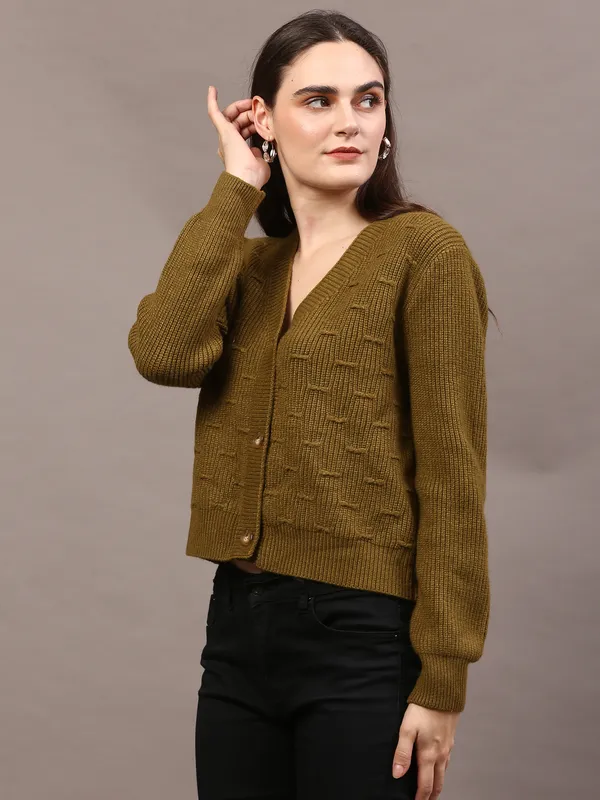 Olive_Green_Woolen_Knitted_V-Shape_Cardigan