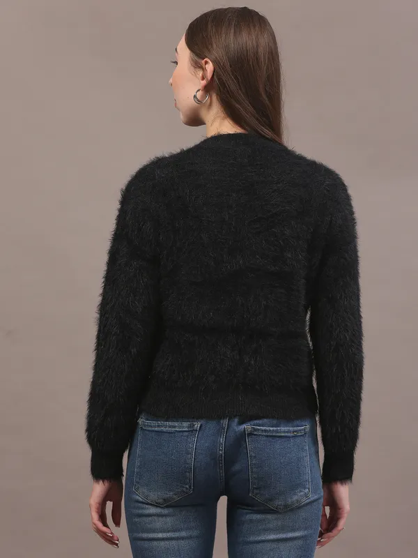 Black_Floral_Styled_Cardigan_For_Women
