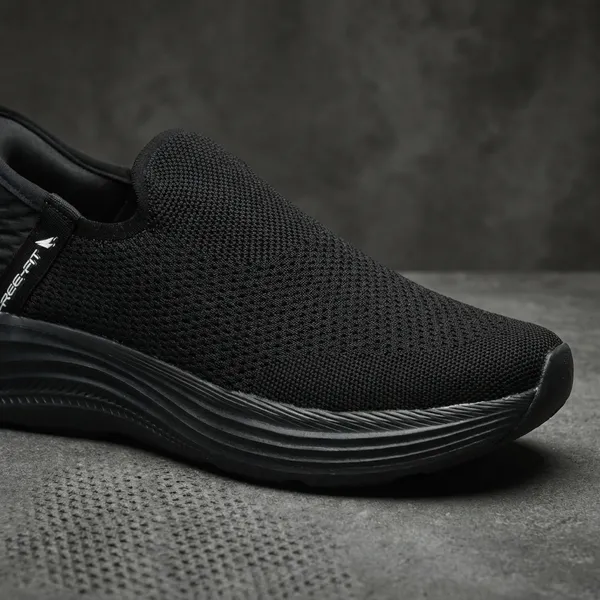 Black_High_Bulk_Knitting_Yarn_Casual_Shoes_For_Men_|_Hydra_1