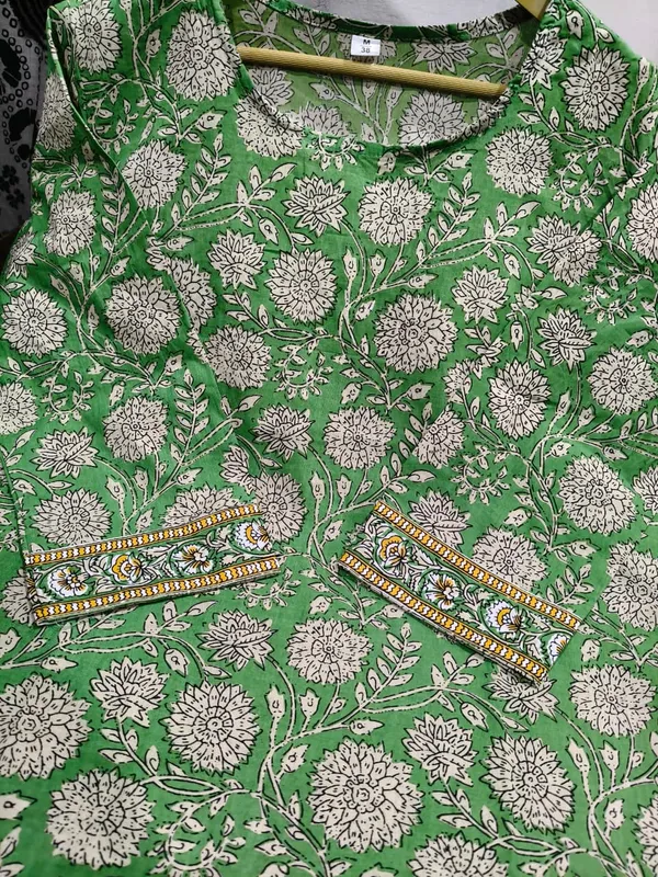 Green_Floral_Print_Cotton_Kurta_Set_With_White_Bottoms_And_Dupatta